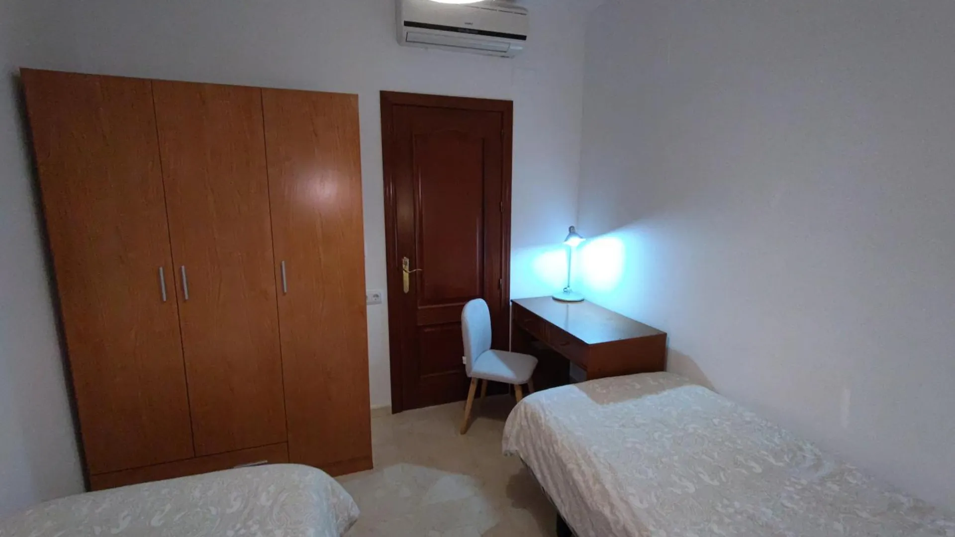 公寓 Apartamento Sevilla 阿尔卡拉德瓜代拉